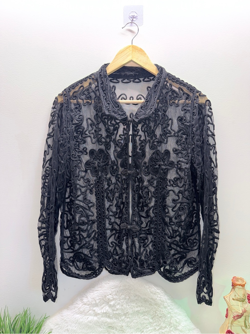 Black Lace Embroidered Unique Tied Rosette Buttons Black Tie Dress Jacket 💝
